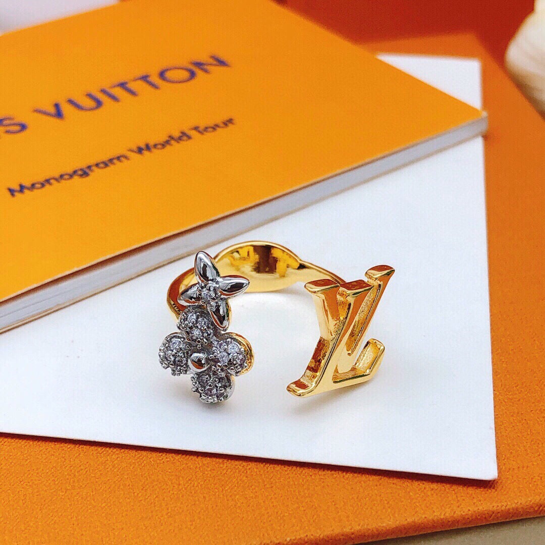 Geometric Emblem Statement Ring in Gold-Tone – Design 003 front product view