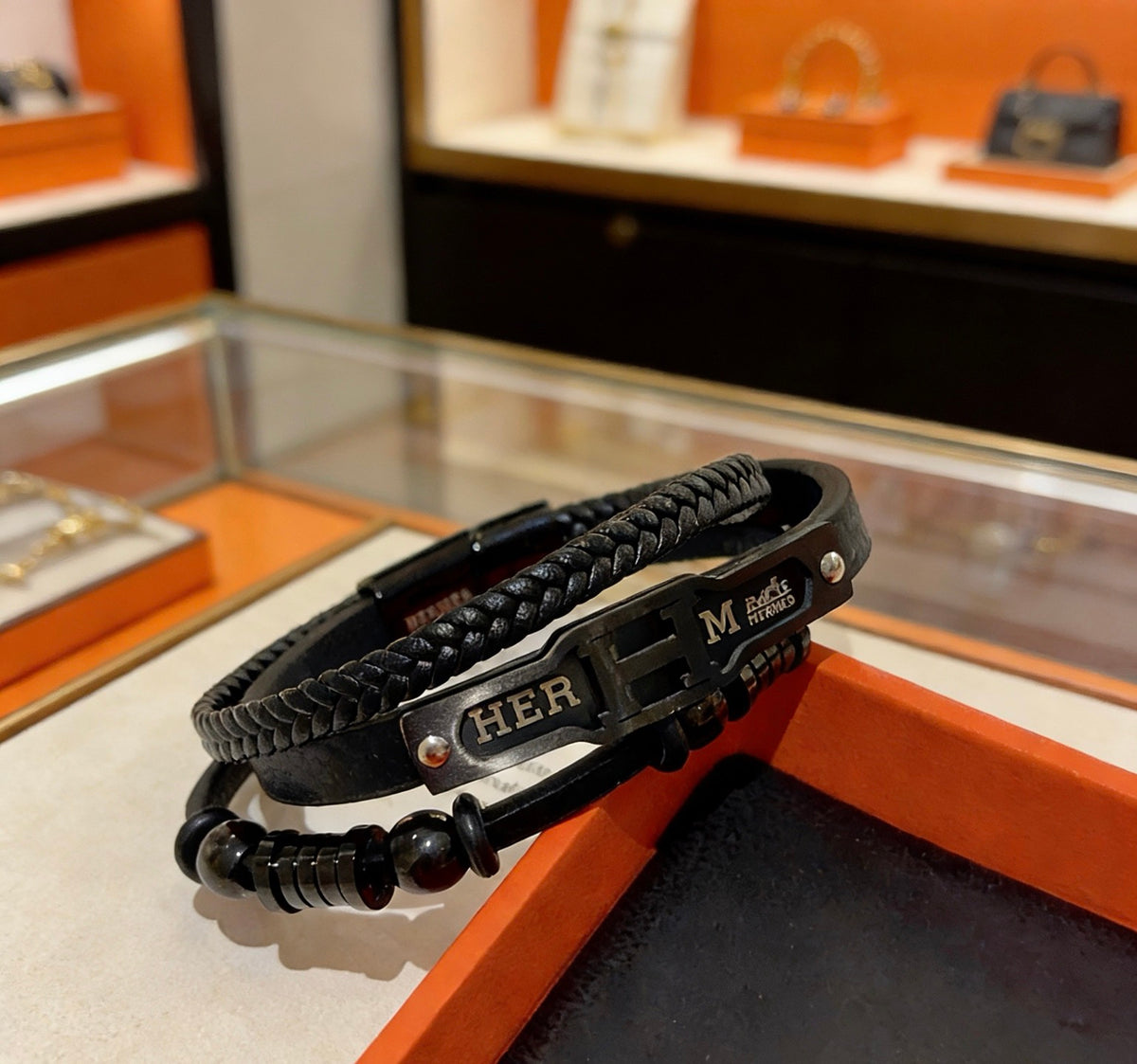 Horse Bangle in Gold-Tone – Design 019 main product view