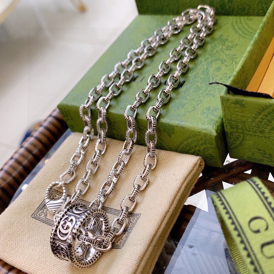 Double-G Emblem Pendant Necklace in Polished Metal-Tone – Design 109 side detail