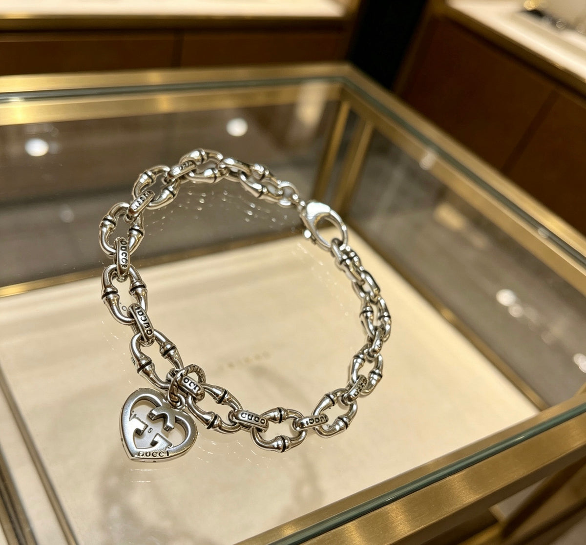 Floral Bracelet in Polished Metal-Tone – Design 007 front product view