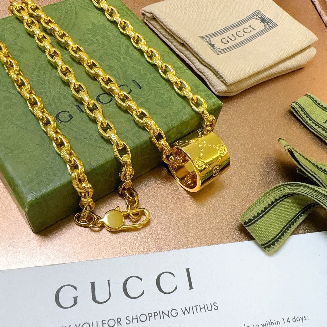 Double-G Emblem Pendant Necklace in Gold-Tone – Design 005 detail view