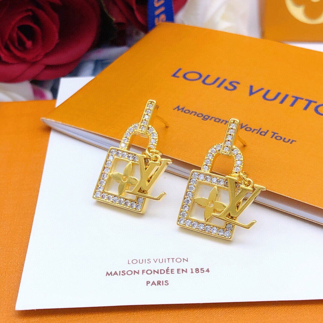 Lock Fashion Accessory main product view