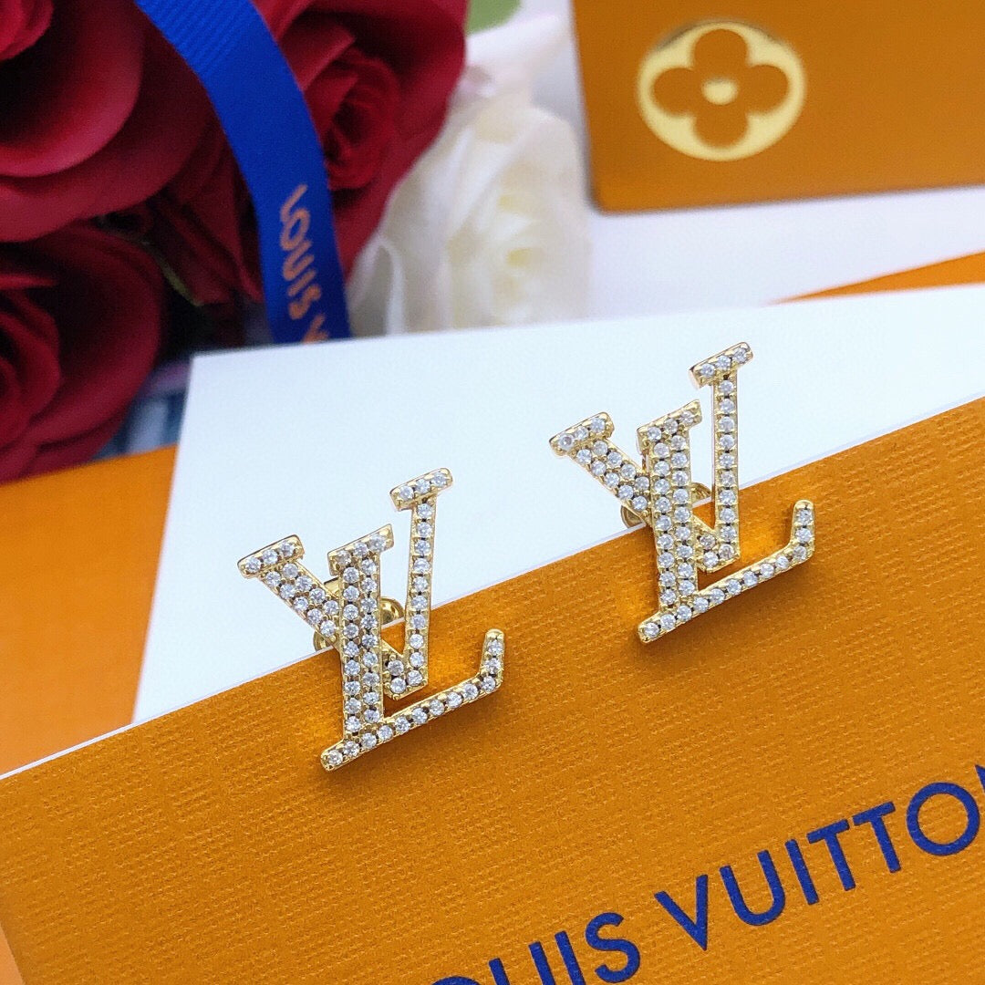 Letter Emblem Stud Earrings in Silver-Tone – Silver Detail – Design 006 close-up detail
