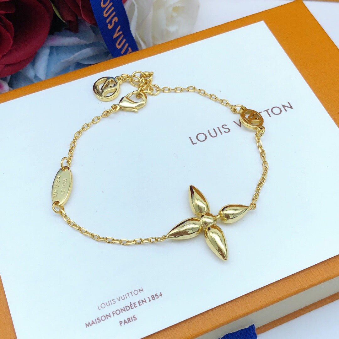 Geometric Emblem Bracelet in Gold-Tone – Design 051 front product view