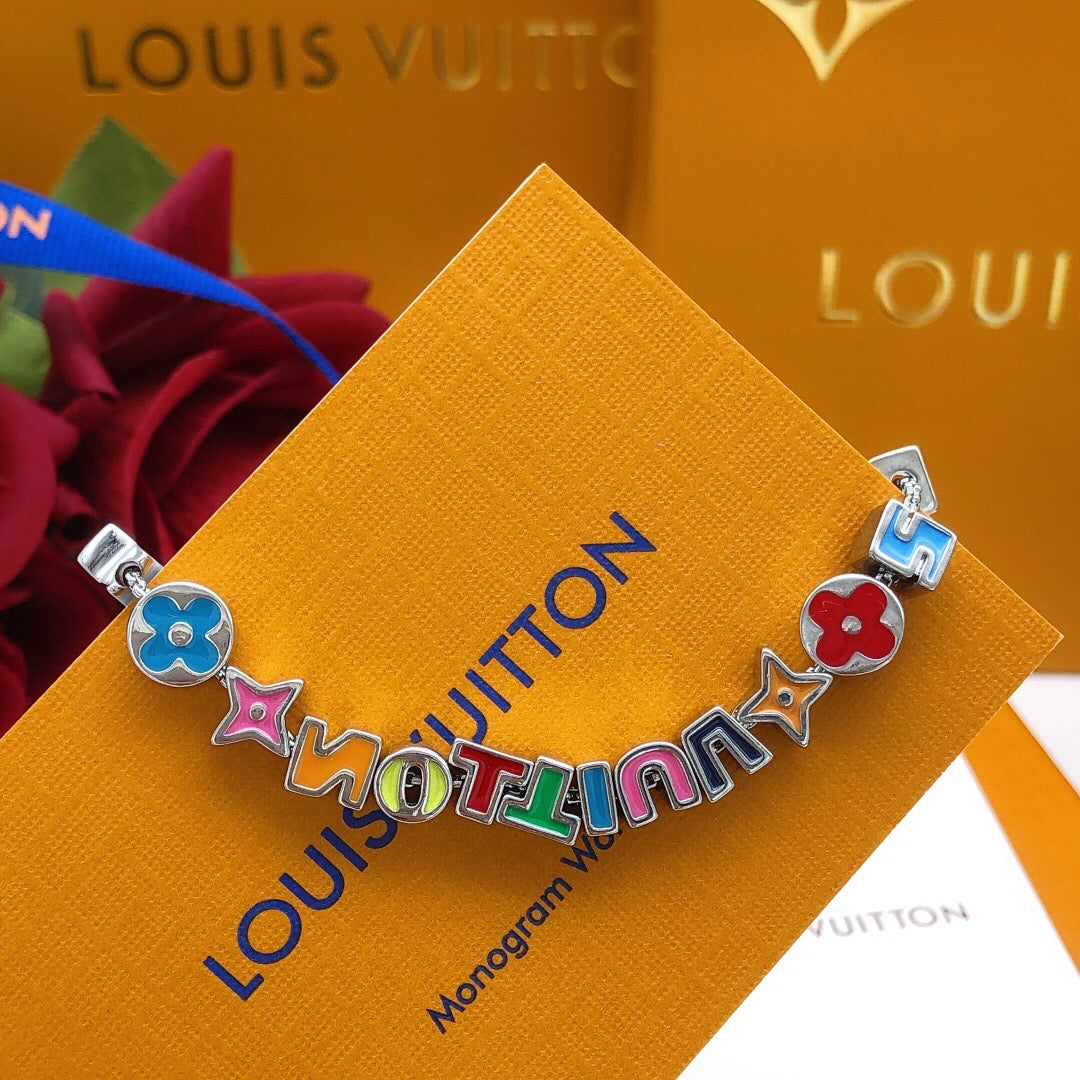 Letter Emblem Bracelet in Gold-Tone – Design 004 side detail