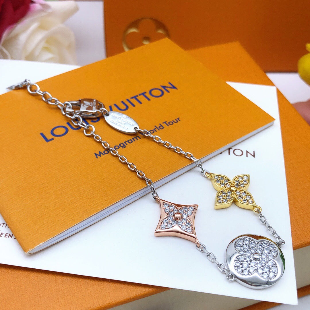 Geometric Emblem Fashion Accessory – Design 007 front product view
