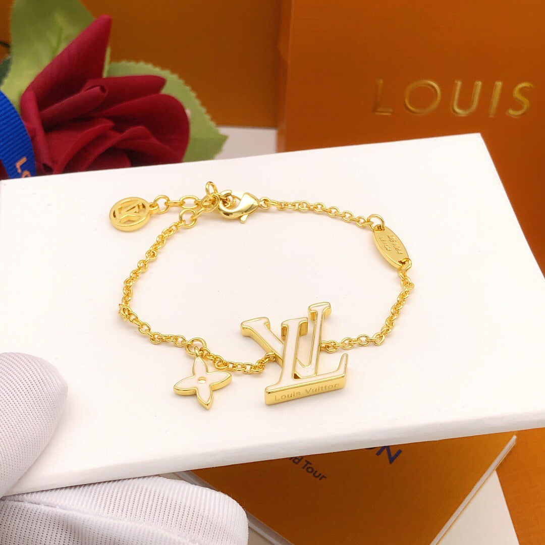 Geometric Emblem Bracelet in Gold-Tone – Pink Detail – Design 004 side detail