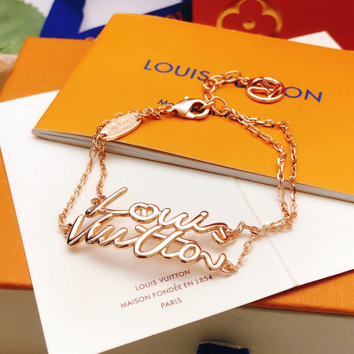 Geometric Emblem Bracelet in Rose-Gold-Tone – Rose Gold Detail – Design 009 front product view