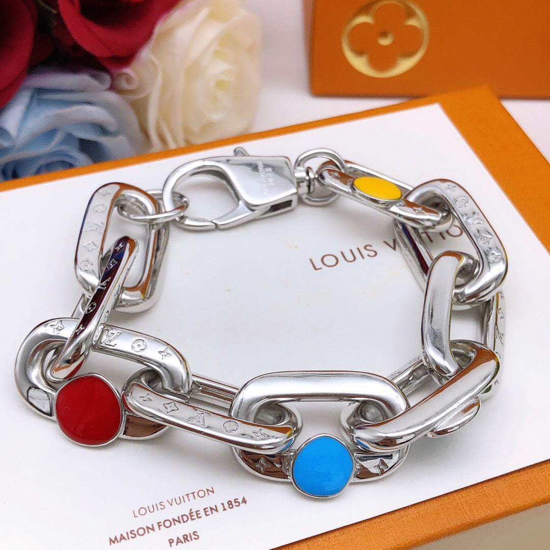 Geometric Emblem Fashion Accessory – Silver Detail – Design 002 main product view