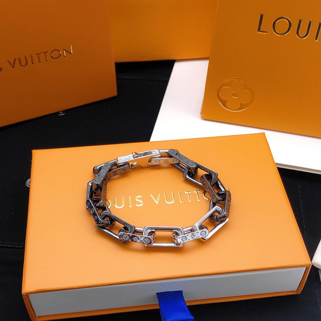 Geometric Emblem Bracelet in Polished Metal-Tone – Design 004 side detail