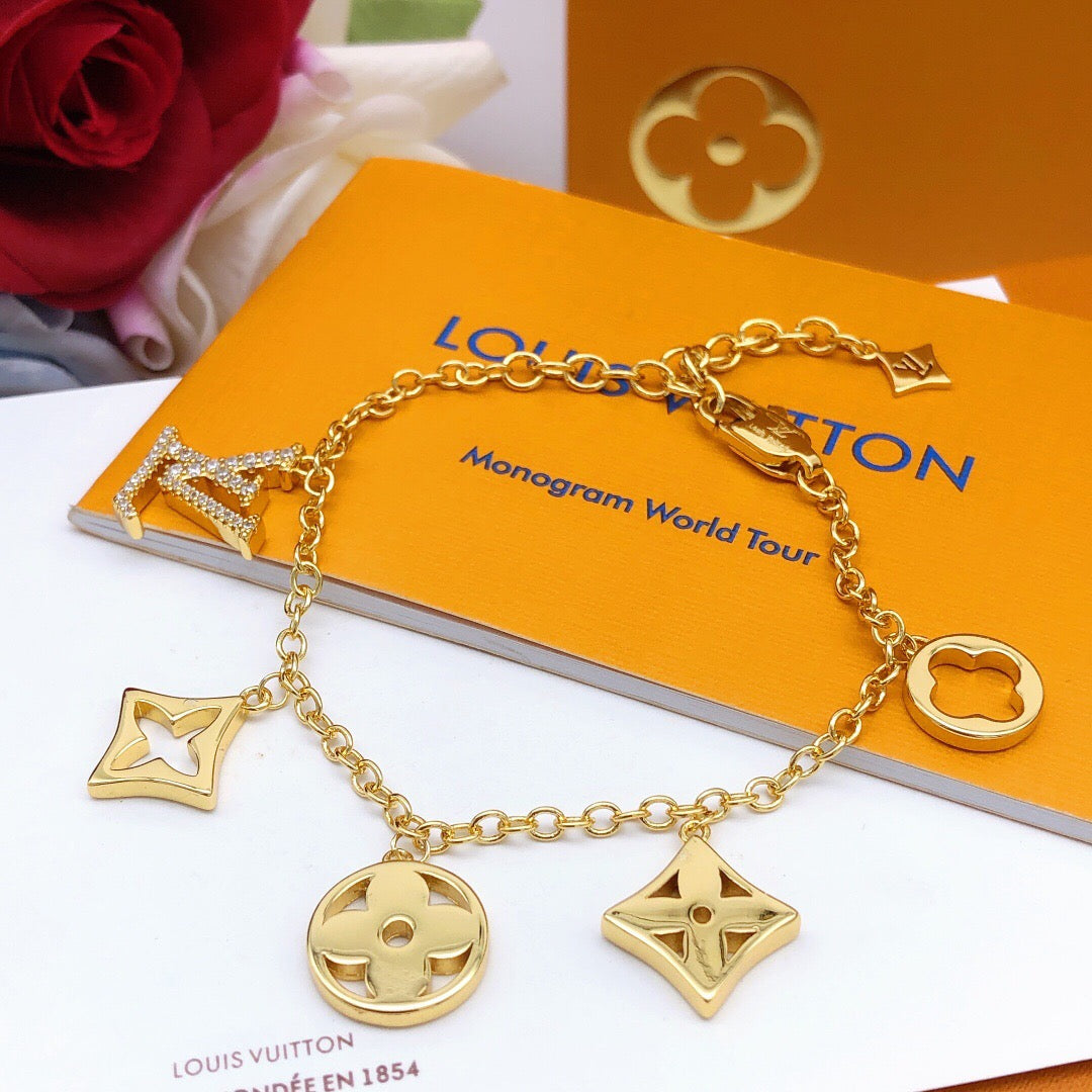 Geometric Emblem Bracelet in Gold-Tone – Design 035 main product view