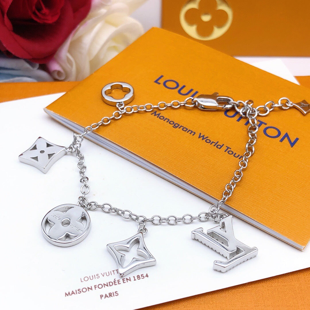 Geometric Emblem Bracelet in Silver-Tone – Silver Detail – Design 013 front product view