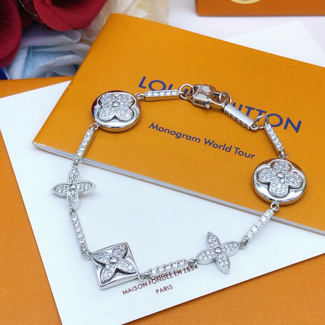 Geometric Emblem Bracelet in Silver-Tone – Silver Detail – Design 016 front product view