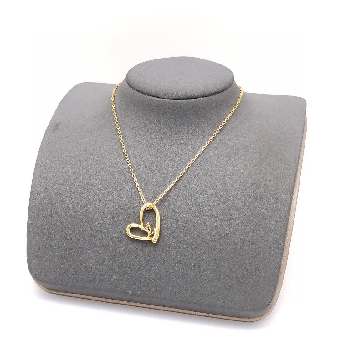Heart Pendant Necklace in Gold-Tone – Design 003 main product view