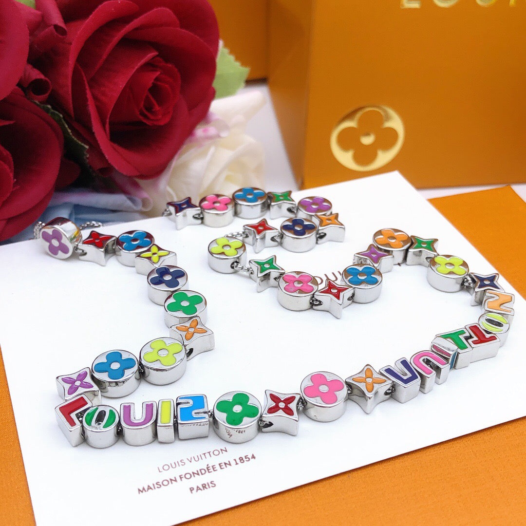 Letter Emblem Bracelet in Gold-Tone – Design 001 detail view