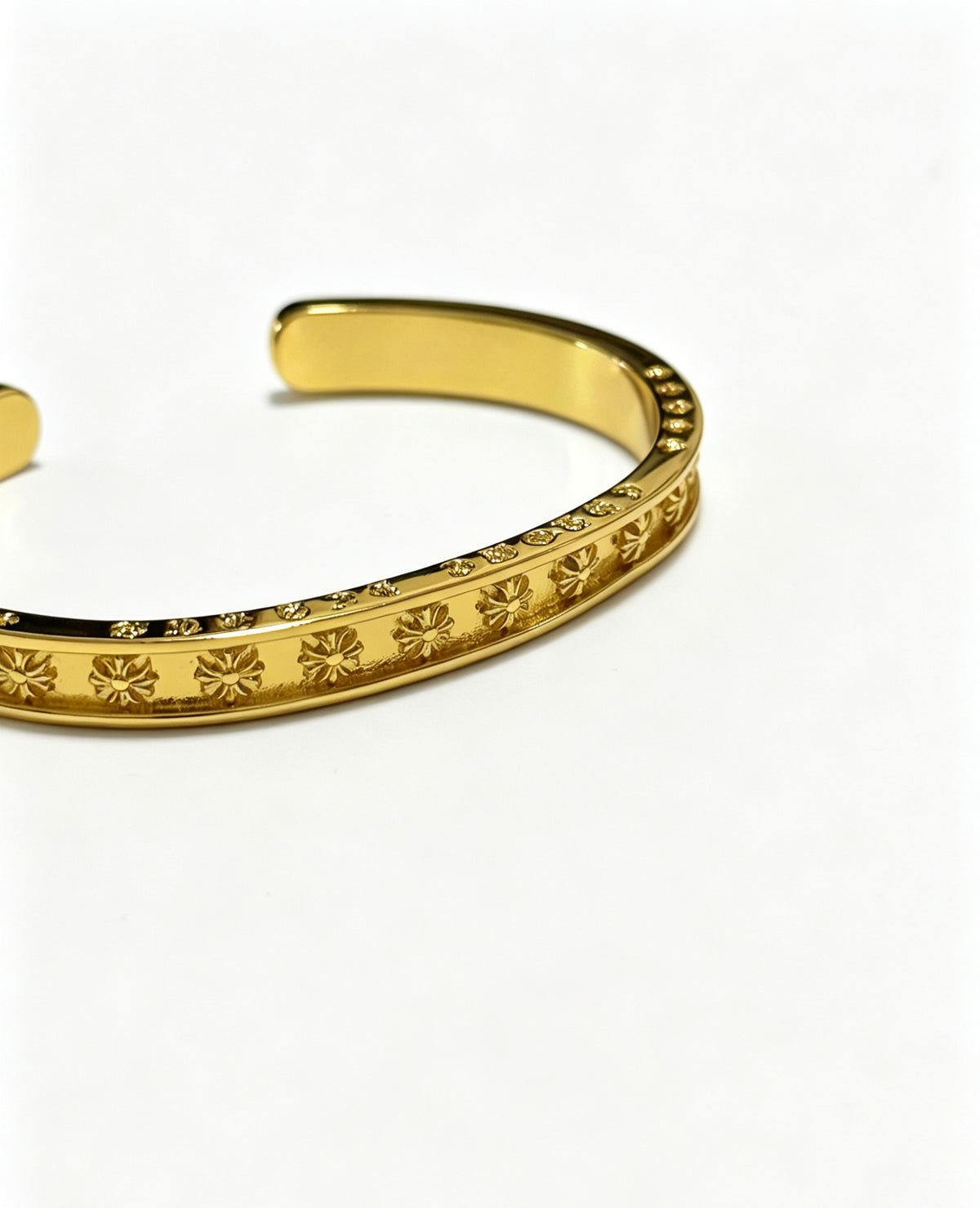 Cross Statement Bracelet in Metal-Tone – Design 09 side detail