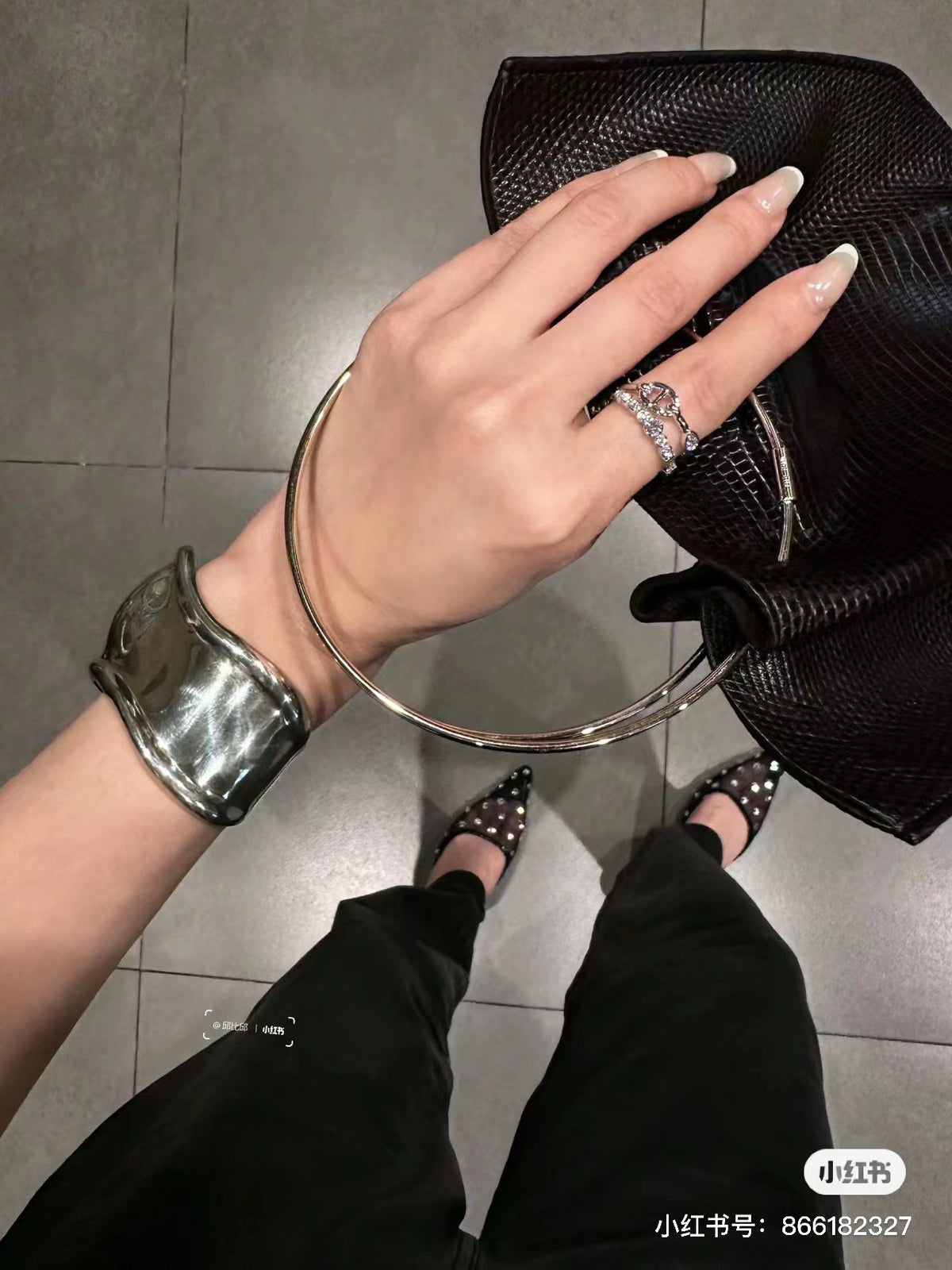 Toggle Statement Ring in Polished Metal-Tone – Toggle Detail detail view