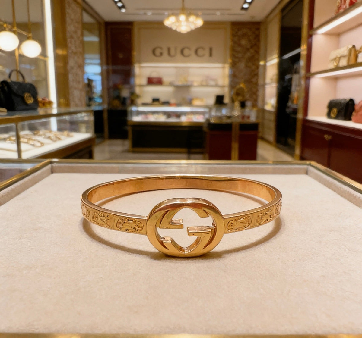 Double-G Emblem Bangle in Polished Metal-Tone – Design 007 detail view