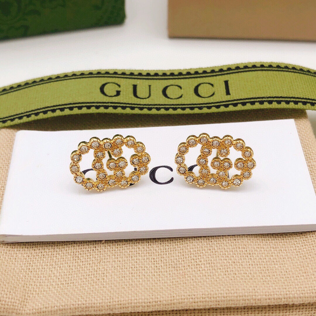 Double-G Emblem Stud Earrings in Polished Metal-Tone – Vintage Detail – Design 006 main product view