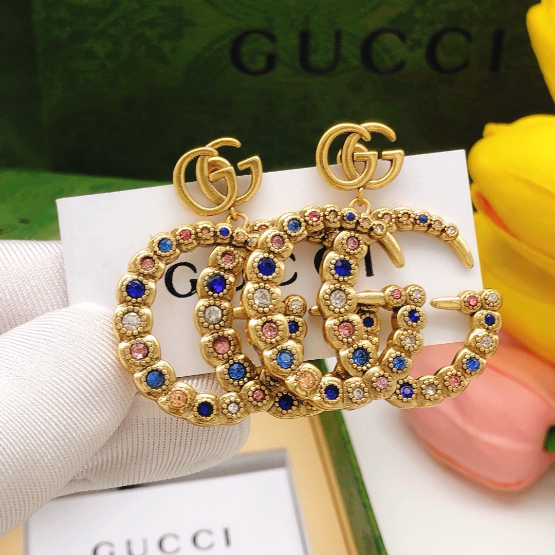 Double-G Emblem Stud Earrings in Polished Metal-Tone – Vintage Detail – Design 003 styled product view