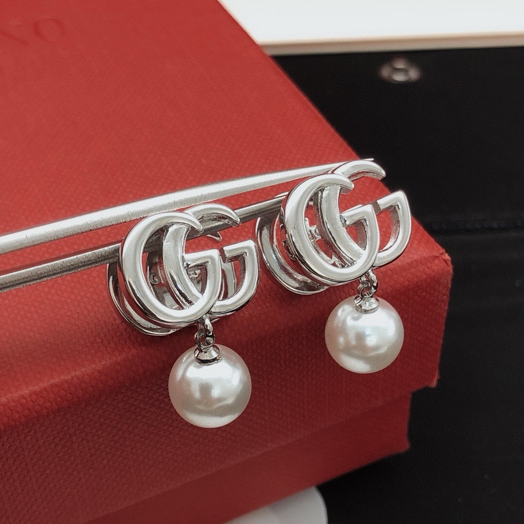 Geometric Emblem Jewelry Accessory in Gold-Tone – Design 001 main product view
