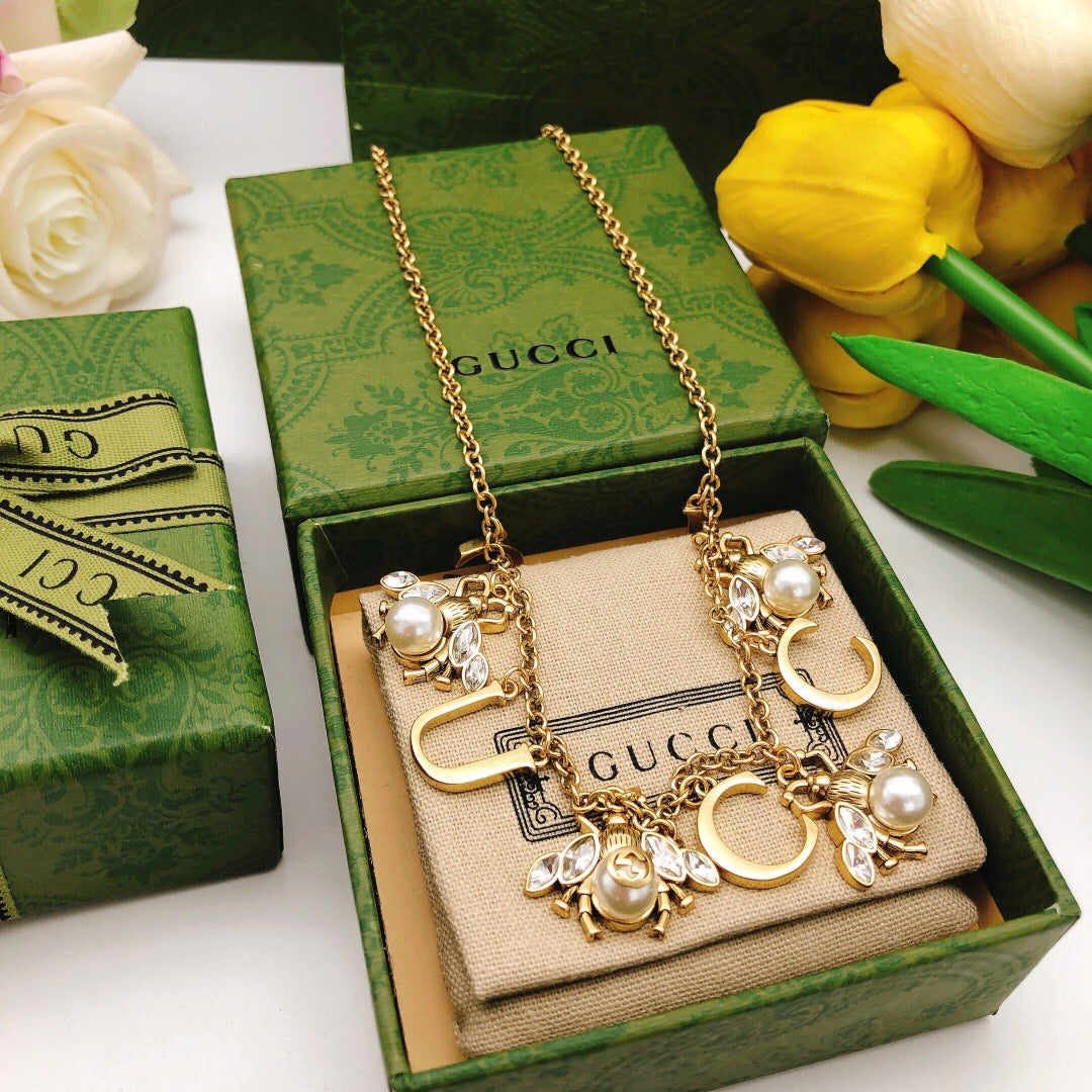 Bee Pendant Necklace in Gold-Tone – Bee Detail – Design 002 side detail