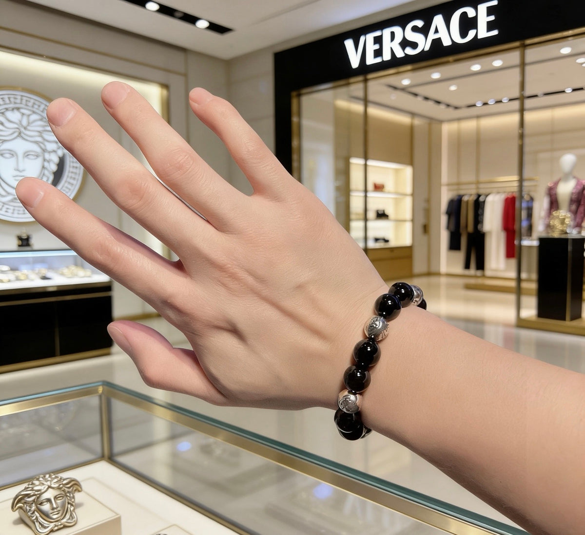 Medusa Head Beaded Bracelet with Agate-Style Beads – Rock-Inspired front product view