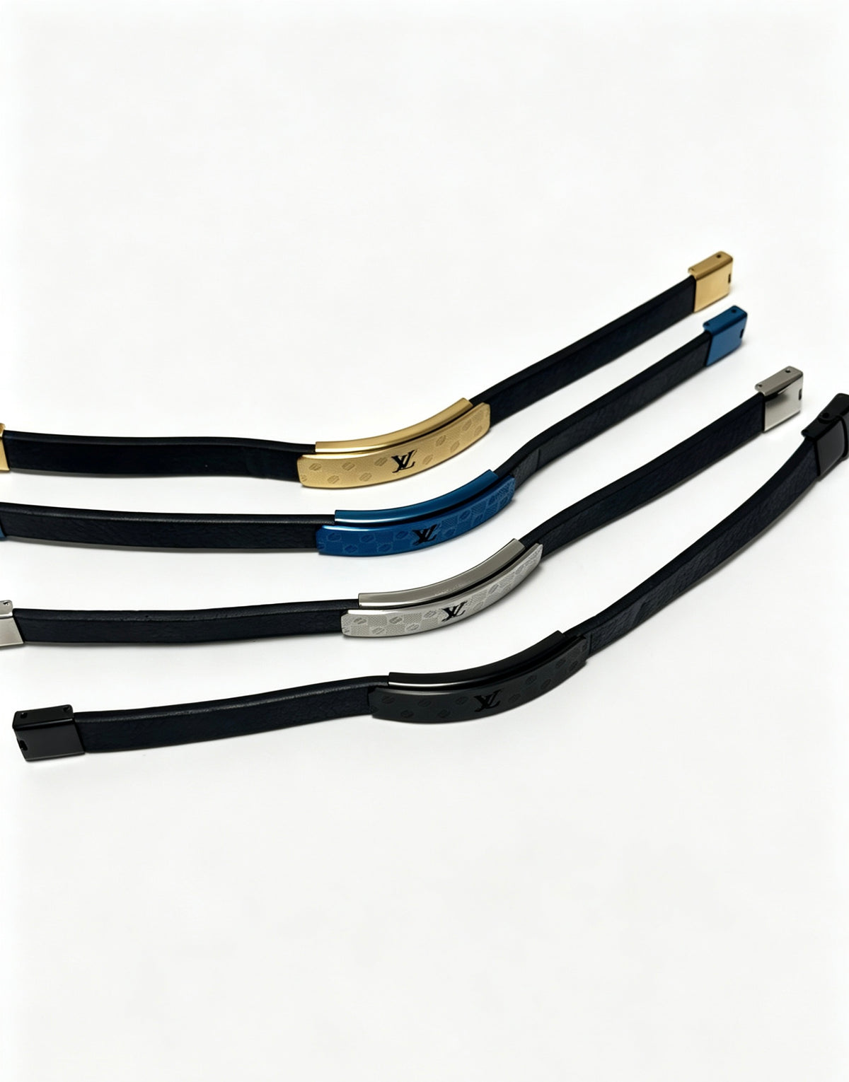 Chain Bangle in Silver-Tone – Blue Detail main product view