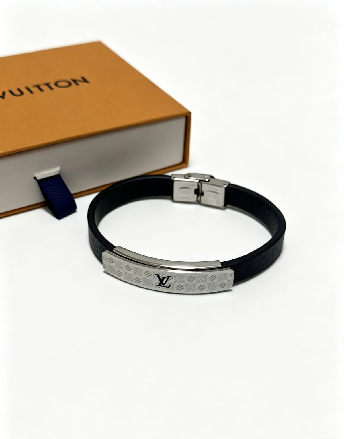 Chain Bangle in Silver-Tone – Blue Detail – Design 003 front product view