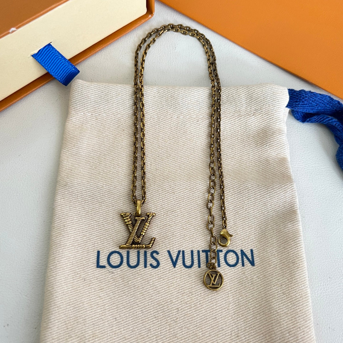 Geometric Emblem Pendant Necklace in Polished Metal-Tone – Design 004 close-up detail