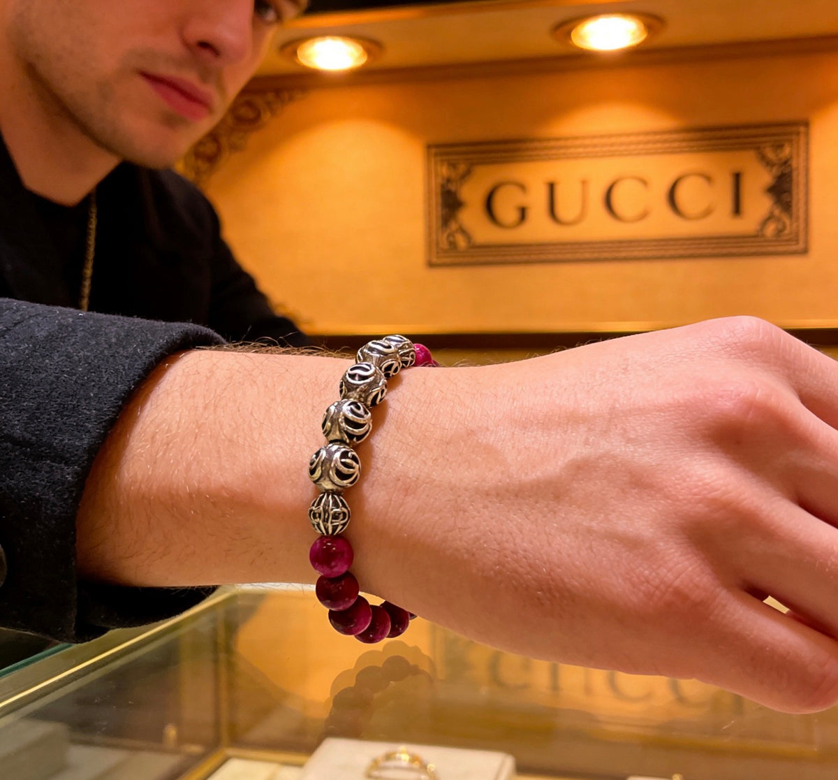Double-G Emblem Beaded Bracelet in Polished Metal-Tone – Crystal Detail – Design 006 detail view