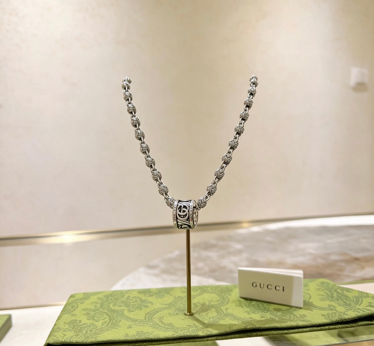 Double-G Emblem Pendant Necklace in Polished Metal-Tone – Design 067 detail view