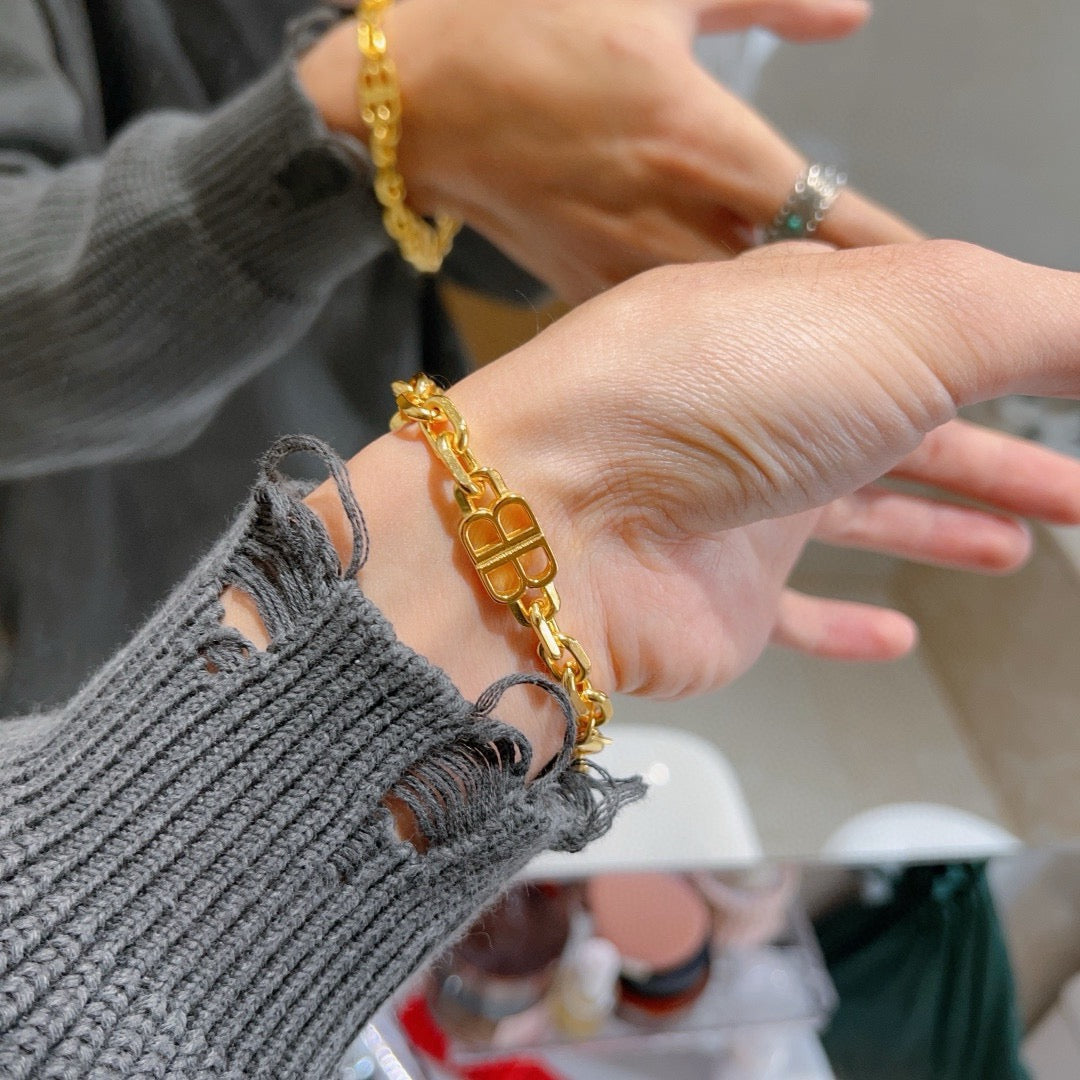 Geometric Emblem Bracelet in Polished Metal-Tone – Design 028 side detail