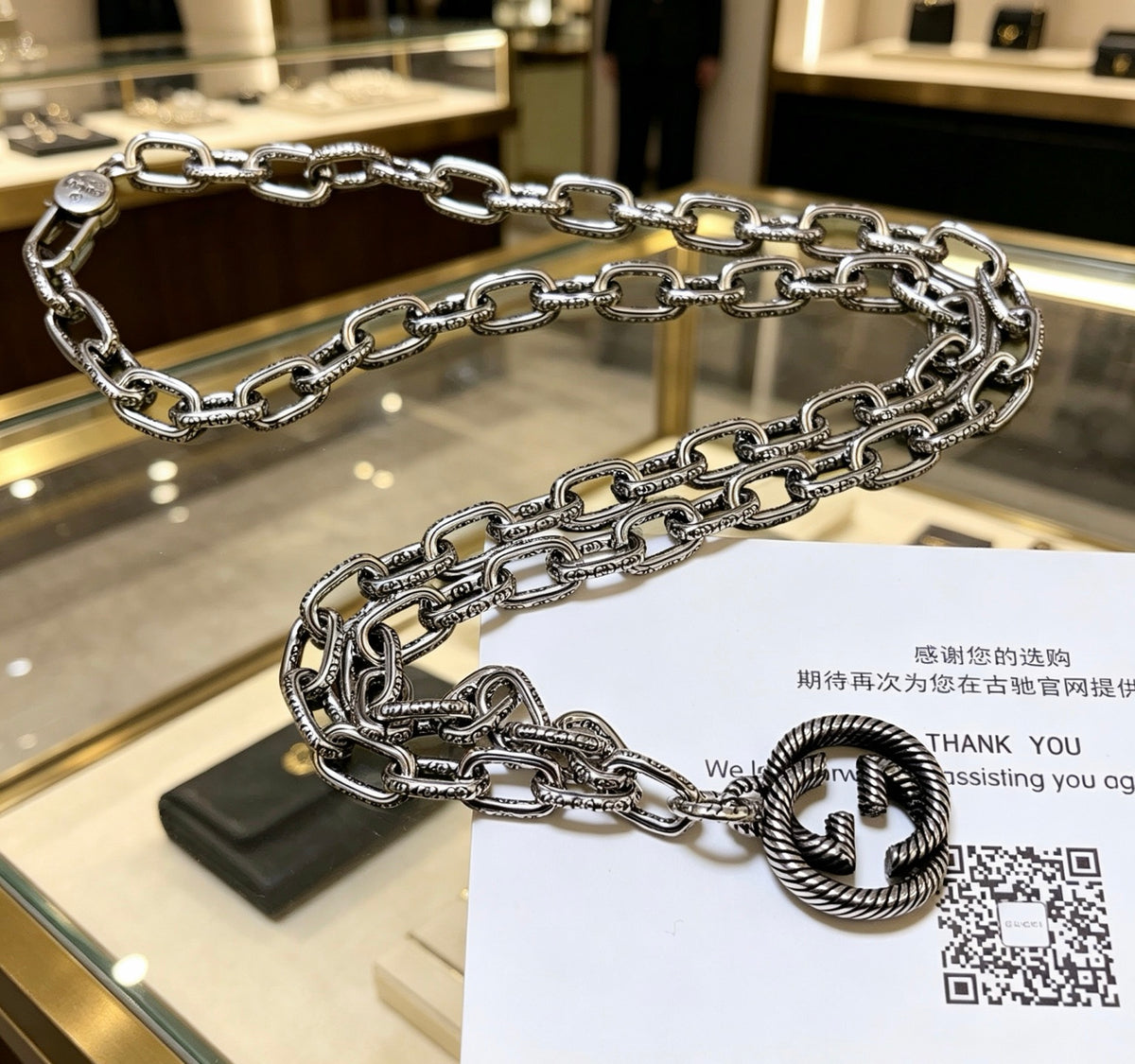 Double-G Emblem Pendant Necklace in Polished Metal-Tone – Design 051 side detail