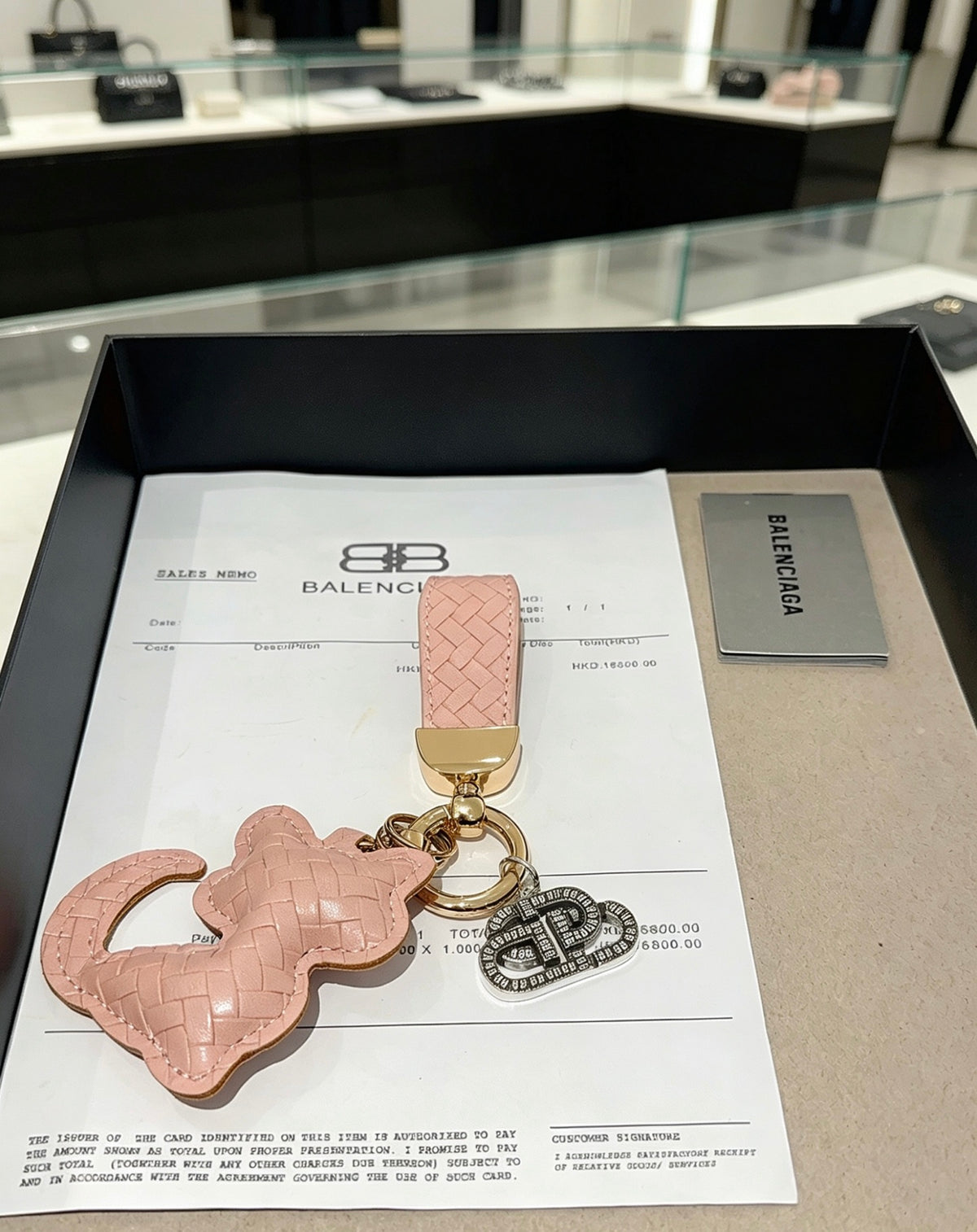 Key Jewelry Accessory in Polished Metal-Tone – Design 011 detail view