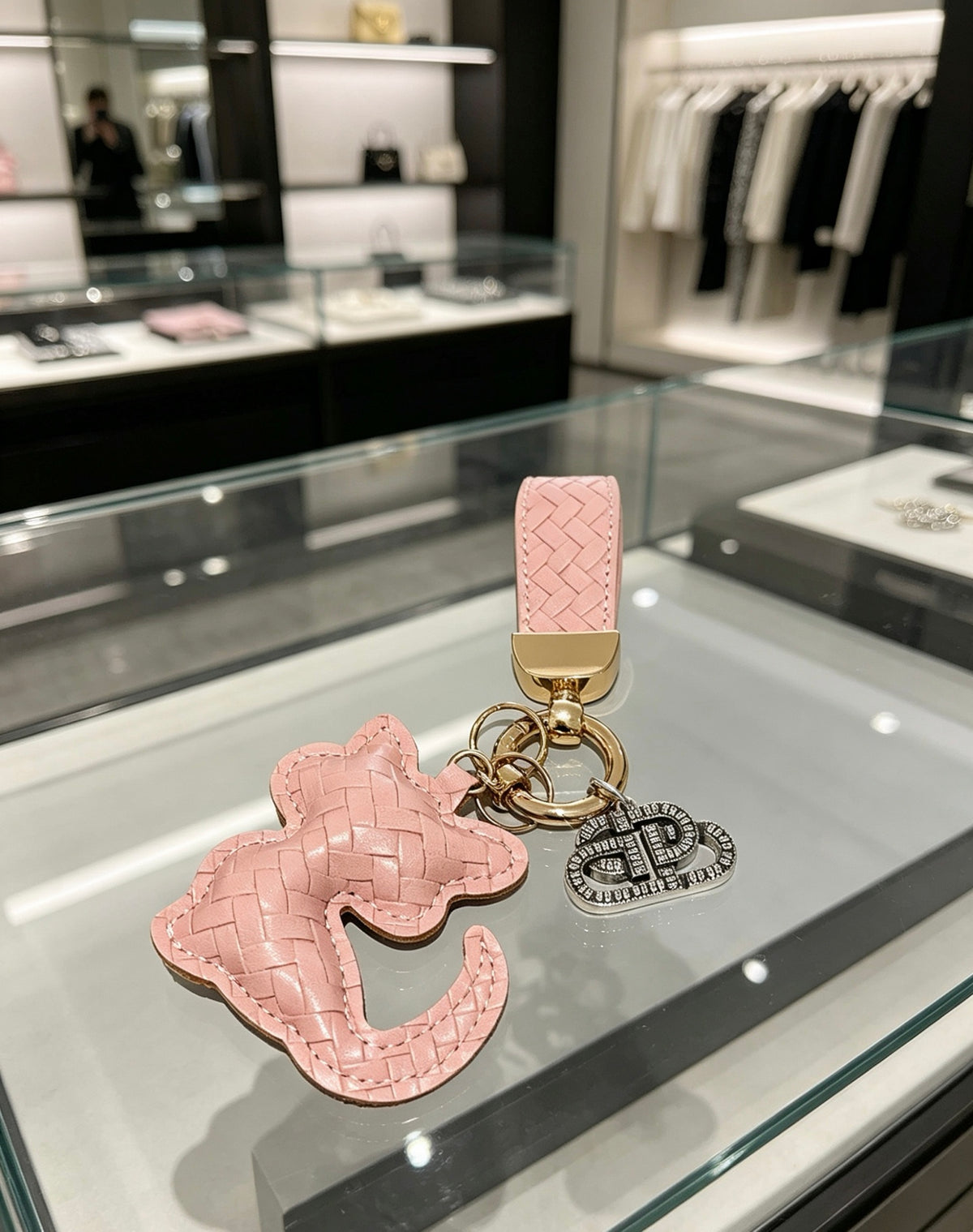 Key Jewelry Accessory in Polished Metal-Tone – Design 011 main product view