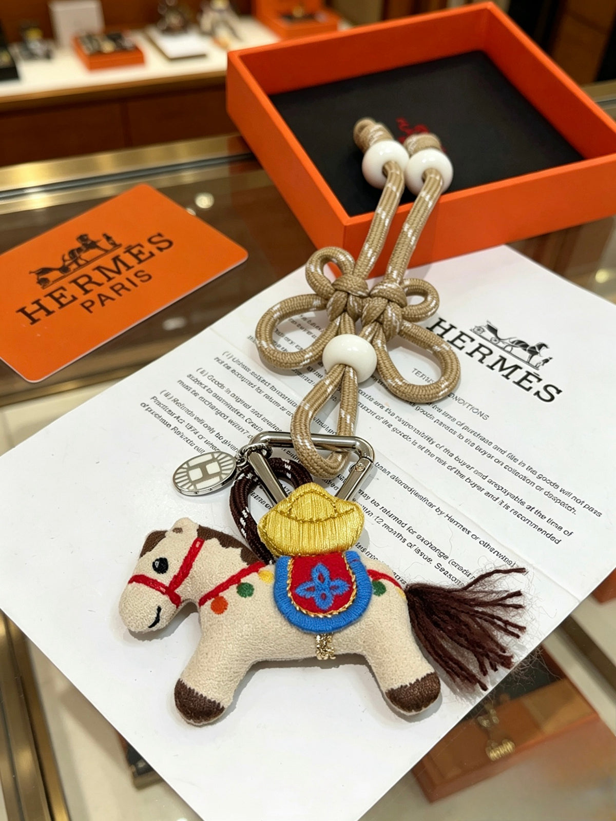 Horse Keychain in Silver-Tone – Design 007 detail view