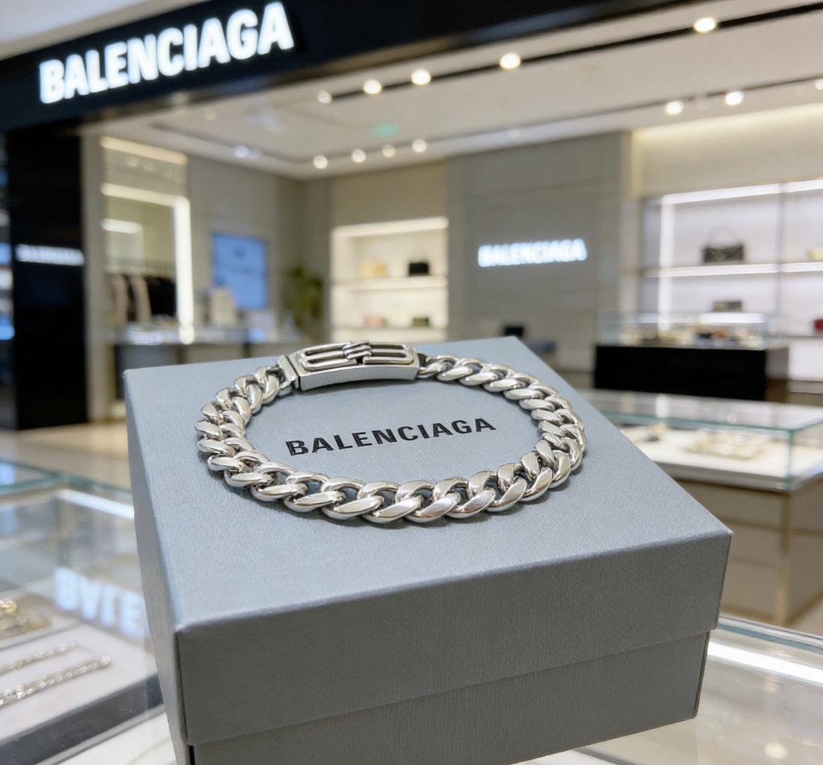 Geometric Emblem Bracelet in Polished Metal-Tone – Design 023 main product view