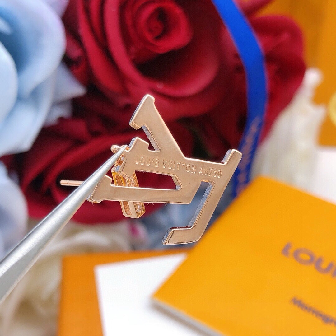 Geometric Emblem Pendant in Rose-Gold-Tone detail view