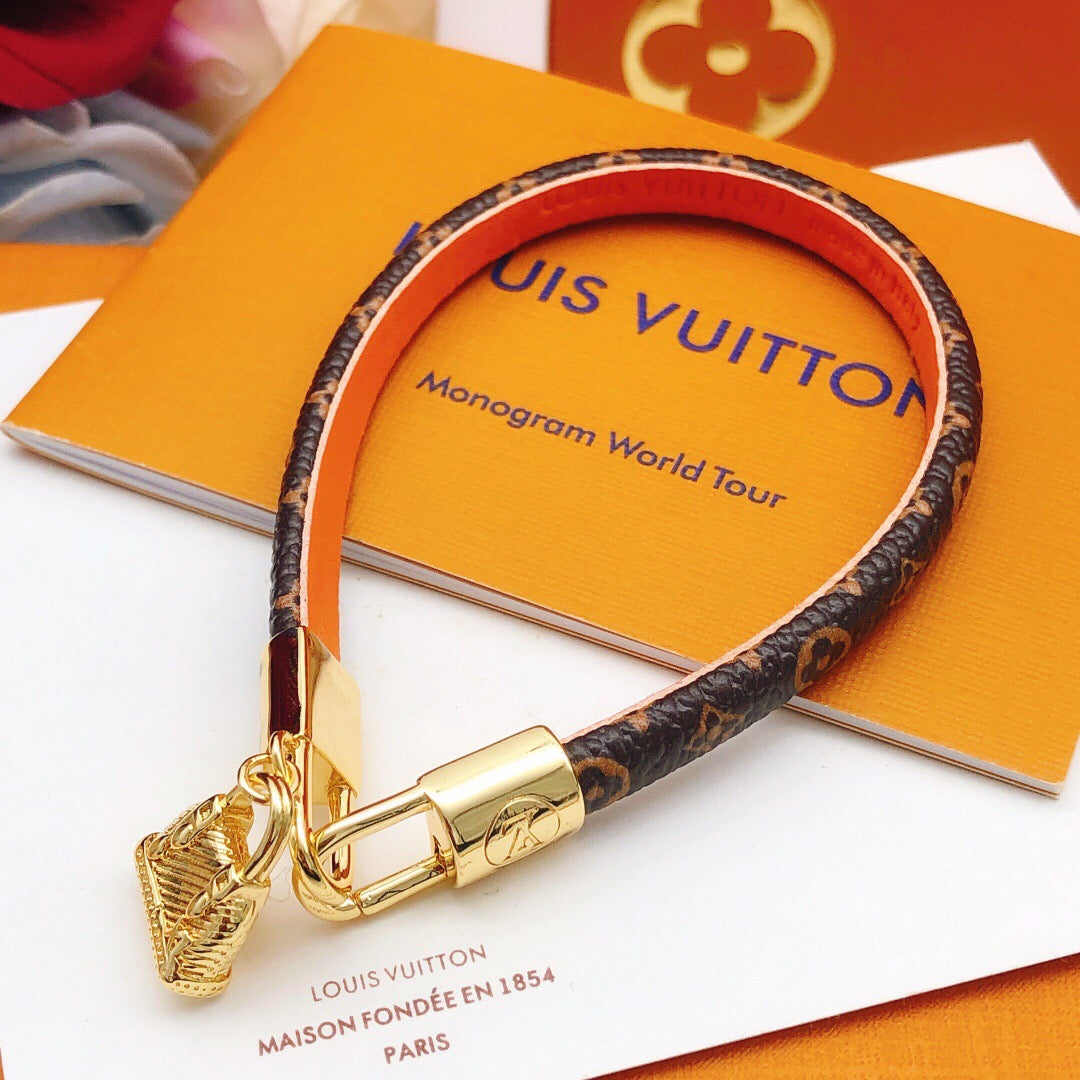 Geometric Emblem Bangle in Gold-Tone – Leather Detail – Design 002 front product view