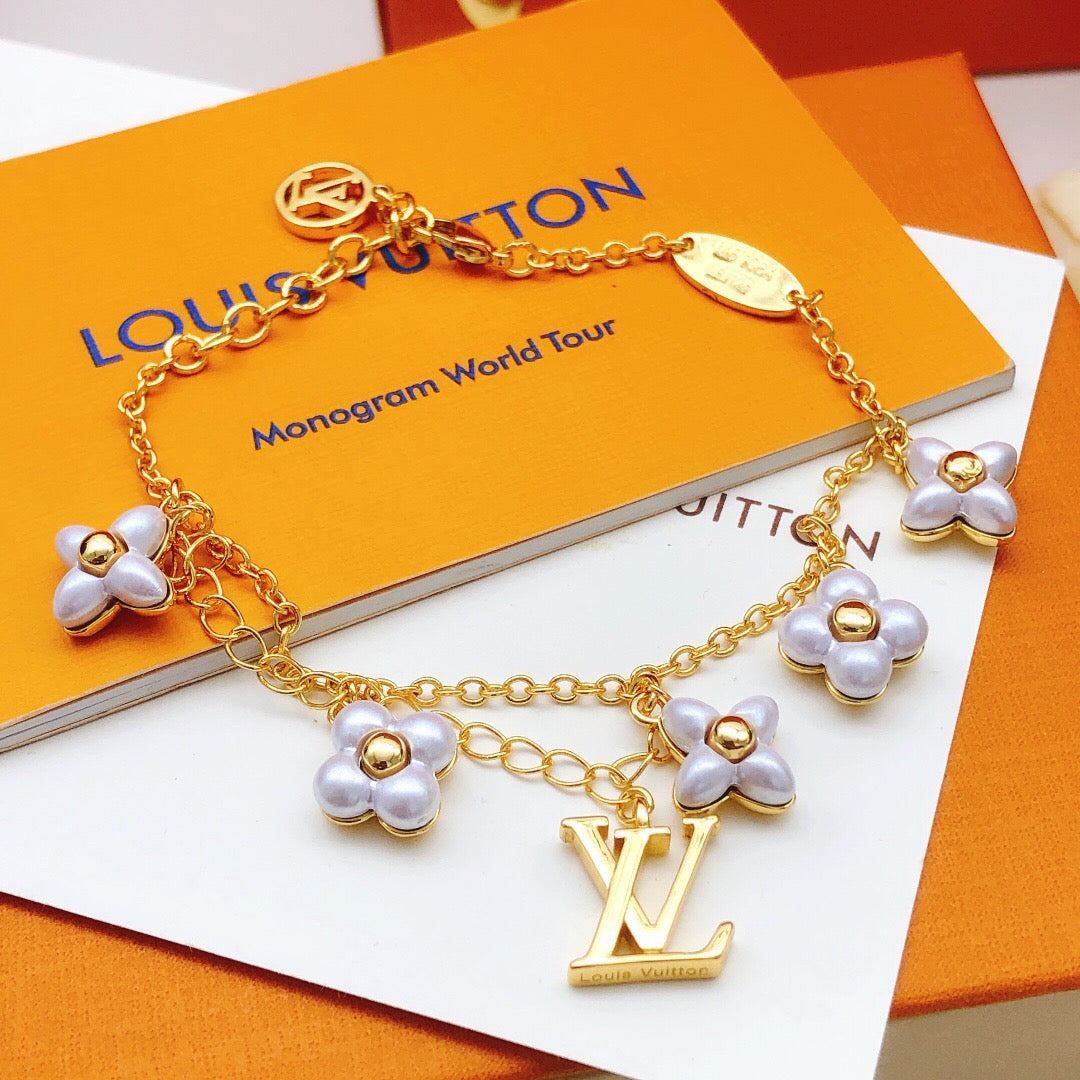 Floral Bracelet in Gold-Tone – White Detail – Design 002 main product view
