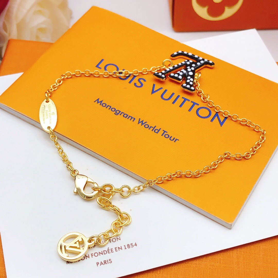 Geometric Emblem Bracelet in Gold-Tone – Black Detail – Design 002 detail view