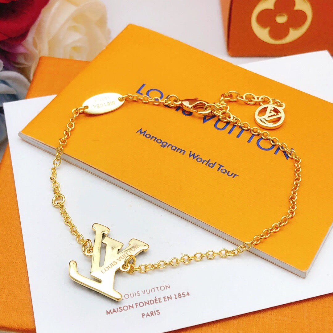 Geometric Emblem Bracelet in Gold-Tone – Black Detail – Design 002 front product view