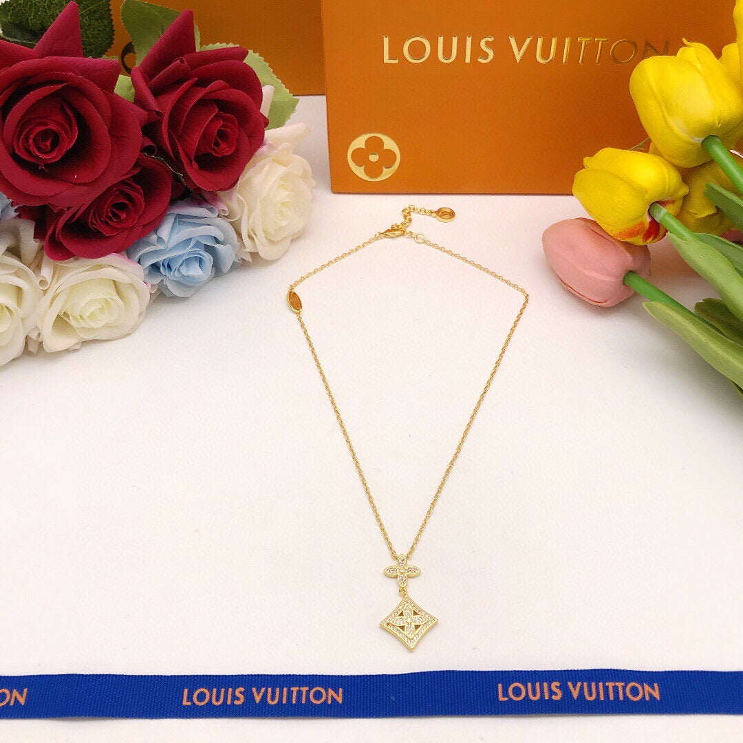 Geometric Emblem Pendant Necklace in Gold-Tone – Design 024 side detail