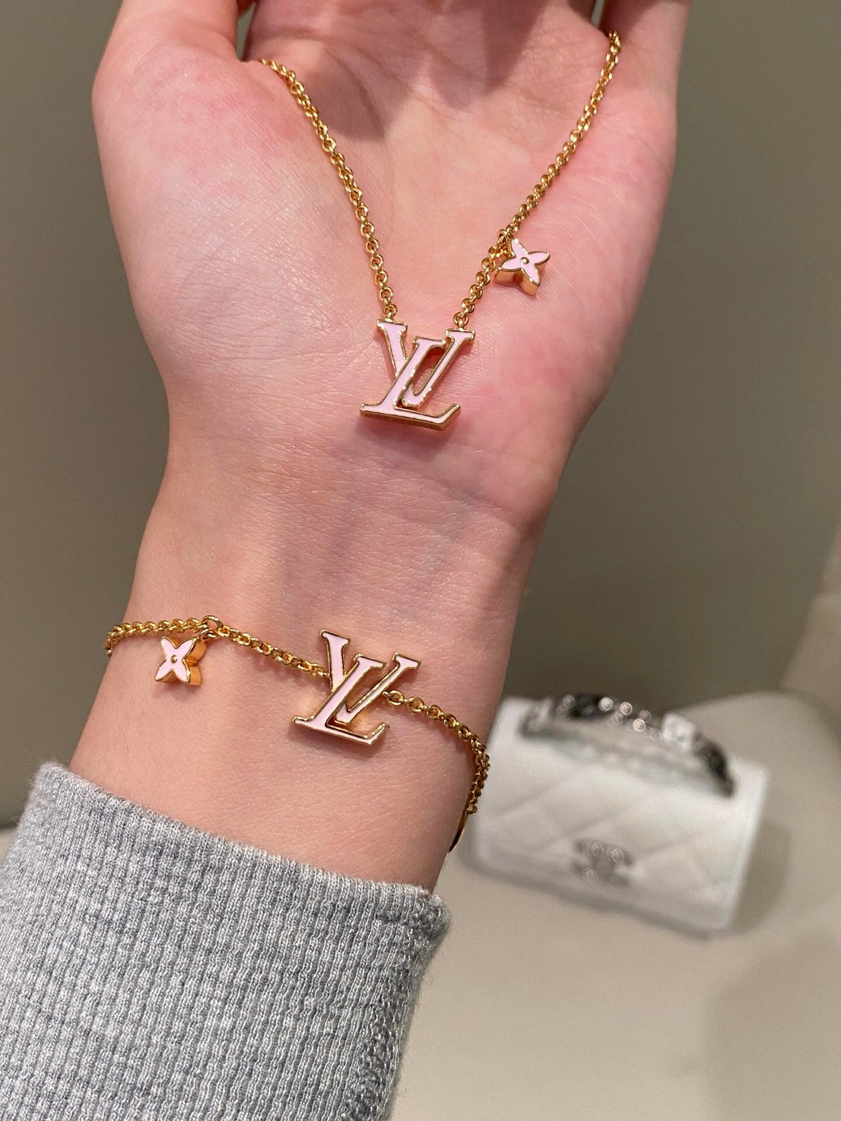 Geometric Emblem Pendant Necklace in Gold-Tone – Pink Detail detail view