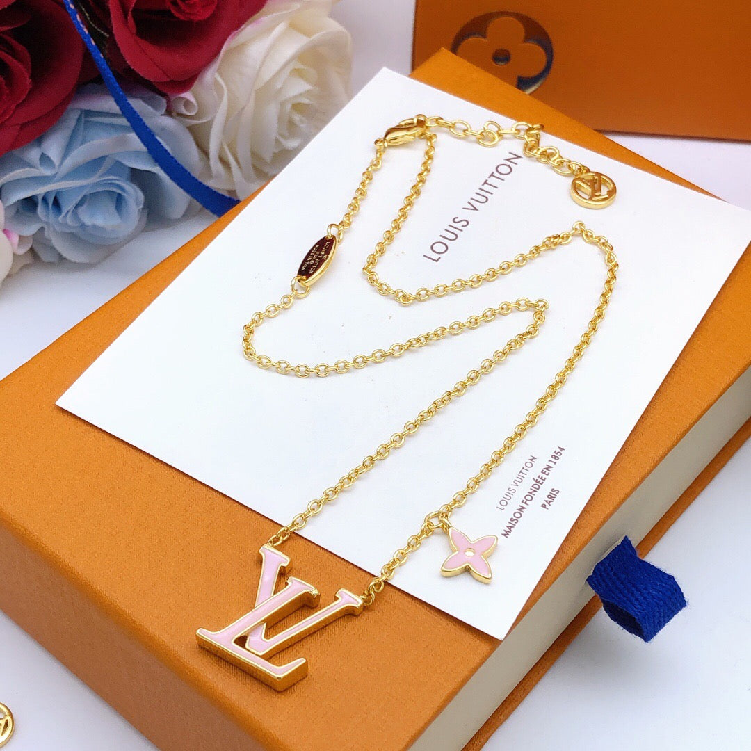 Geometric Emblem Pendant Necklace in Gold-Tone – Pink Detail – Design 002 close-up detail