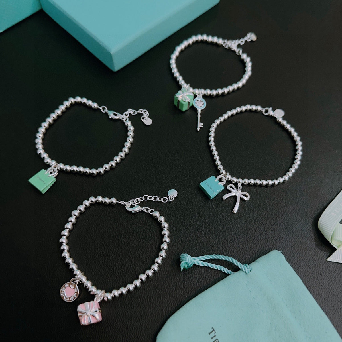 Signature Motif Bracelet in Silver-Tone – Vintage Detail – Design 15 side detail