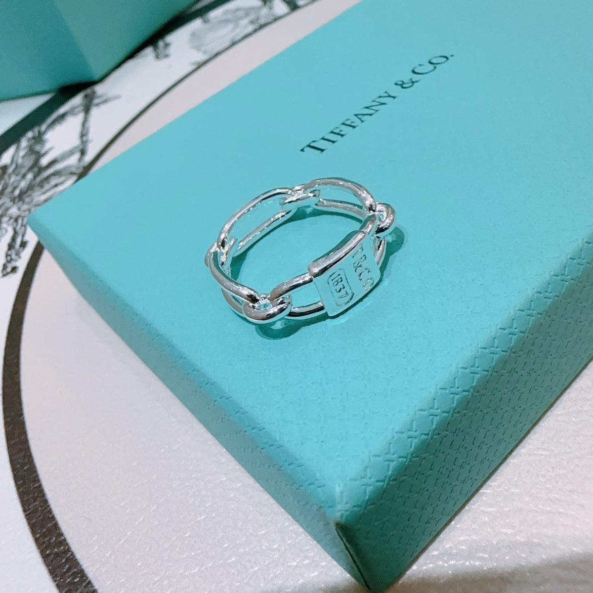 Signature Motif Statement Ring in Silver-Tone – Design 01 close-up detail