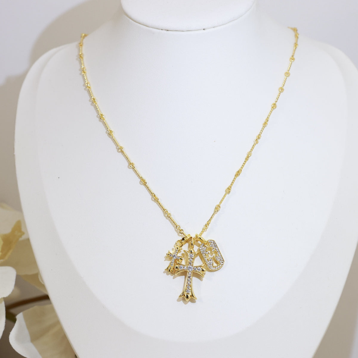 Cross Pendant Necklace in Metal-Tone – Design 01 main product view