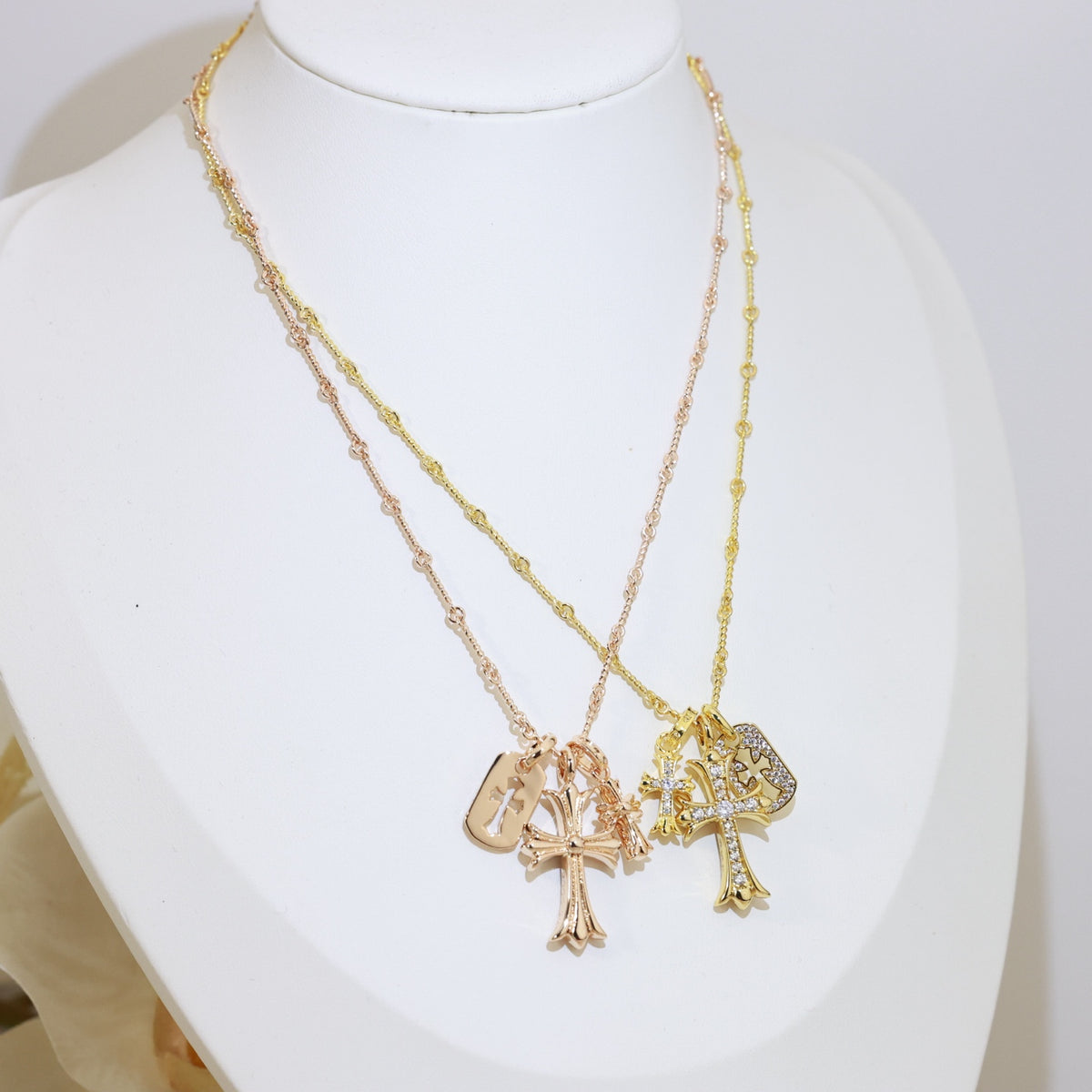 Cross Pendant Necklace in Metal-Tone – Design 01 close-up detail